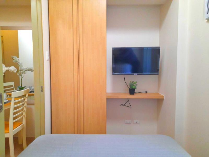 Laureano Di Trevi Tower Aparthotel มะนิลา ภายนอก รูปภาพ